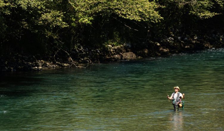 rzeka - łowienie ryb